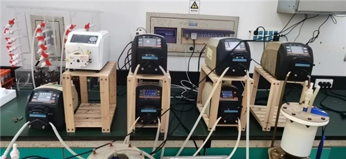 Solució de bomba peristàltica industrial per al tractament d'aigües residuals...